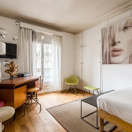 Veeve - Stylish Saint Germain Paris